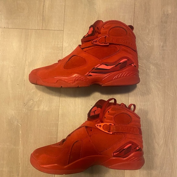 Authentic Jordan 8 Retro Valentine's Day 2018 (W) size 8, worn - Picture 7 of 10